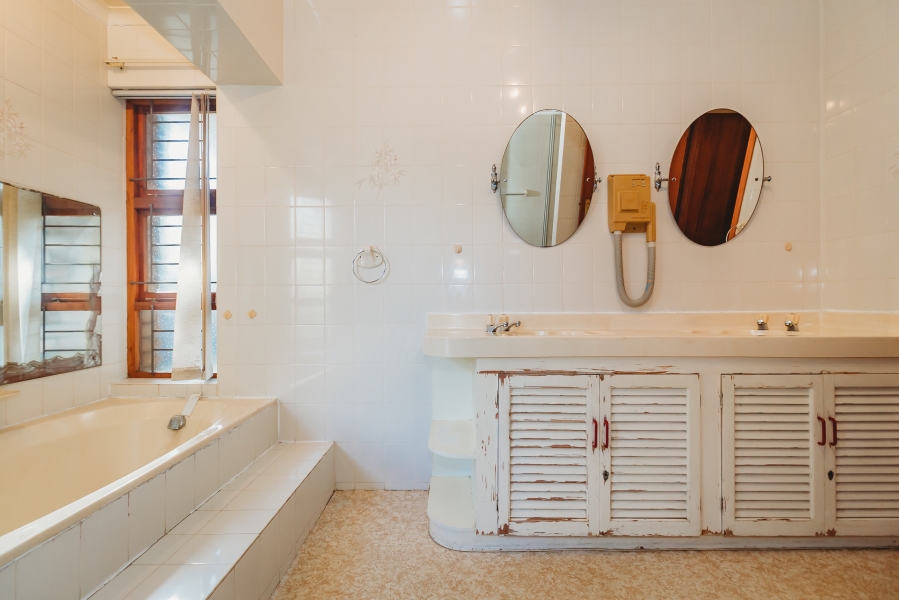 5 Bedroom Property for Sale in Camphersdrift Western Cape